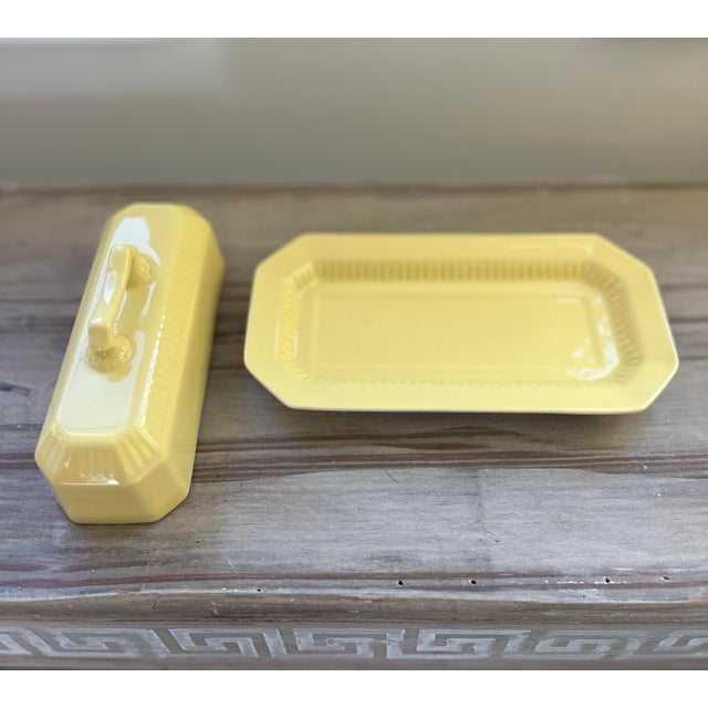 Mid-Century Independence Ironstone Butter Dish in Daffodil For Sale - Image 4 of 10