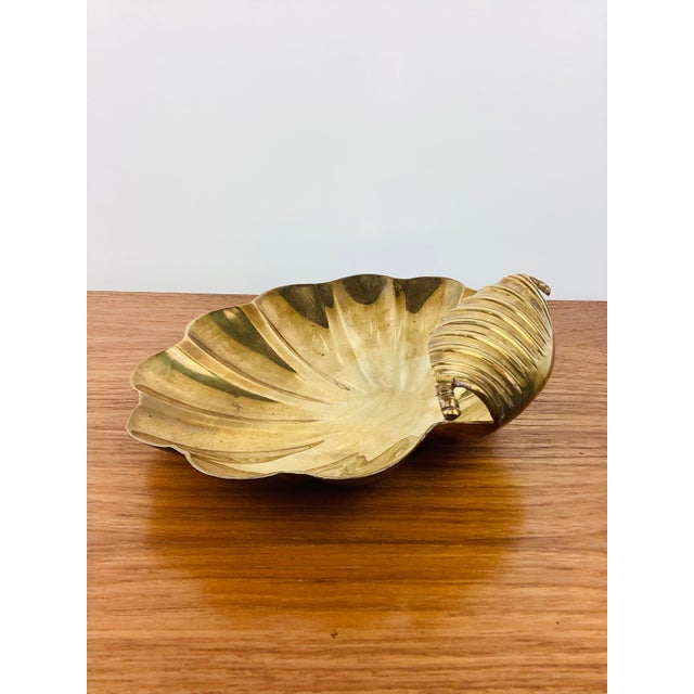 Vintage Hollywood Regency Brass Clam Shell Serving Tray For Sale - Image 9 of 9