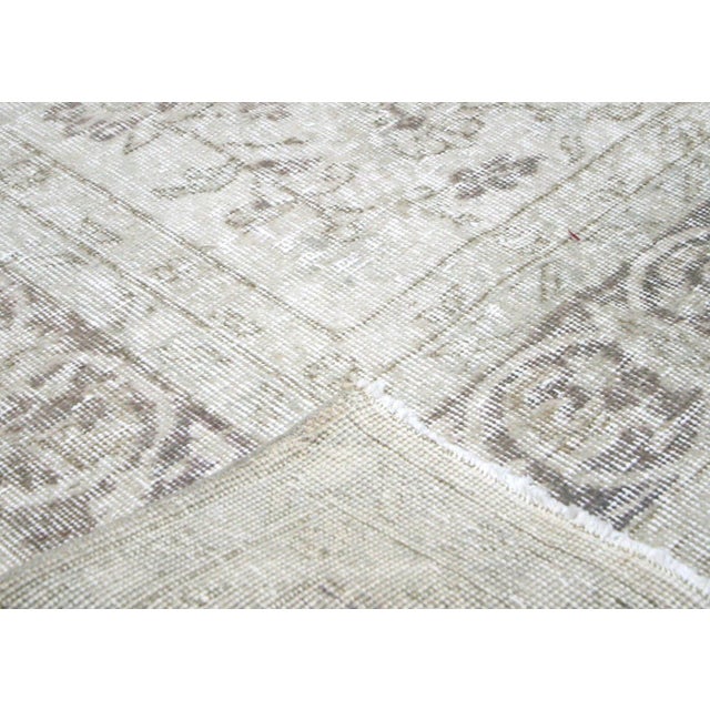 1960s Turkish Oushak Rug For Sale - Image 4 of 6