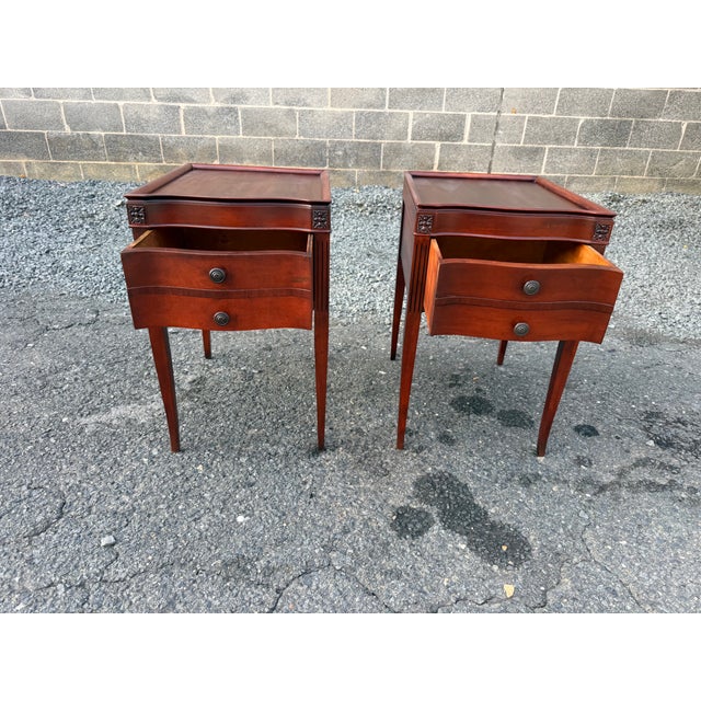 Pair of Antique Federal Style Nightstands/ Side Tables For Sale In Washington DC - Image 6 of 10