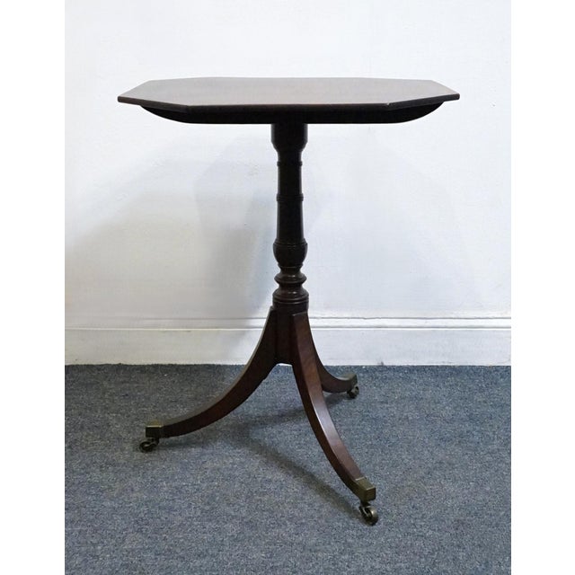 Vintage Antique Solid Mahogany English Traditional Style 22" Tilt Top Accent End Table For Sale In Kansas City - Image 6 of 12