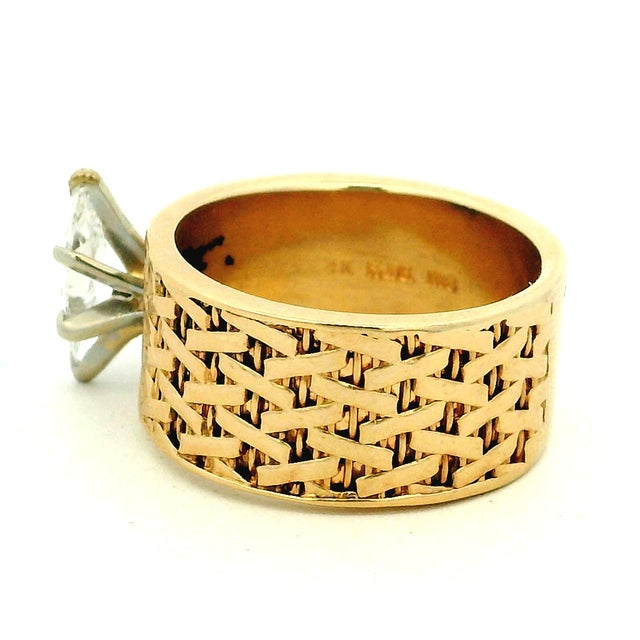 Metal 1970s FJG 14k Gold Basket-Weave Ring With Marquise Diamond, Size 5 For Sale - Image 7 of 14