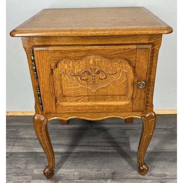 Vintage French Louis Style Oak Nightstands, Set of 2 For Sale - Image 3 of 12