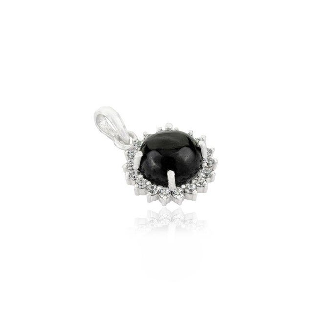 Gemstone Delicate Yet Bold 5.71 Ct Black Star Pendant for Special Occasions For Sale - Image 7 of 12