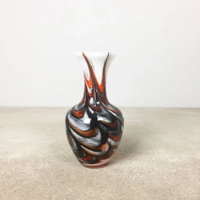 Pop Art vase Producer: Opaline Florence Design: Carlo Moretti Decade: 1970s Original vintage 1970s Pop Art hand blown vase...