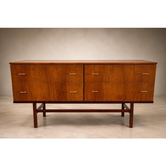 Brazilian Modern Caviúna Sideboard by Cimo, Brazil, 1960s For Sale In New York - Image 6 of 18