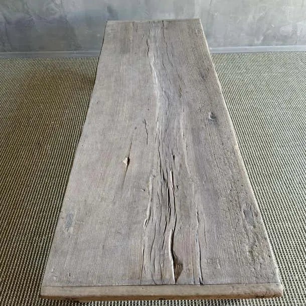 1940s Vintage Elm Wood Coffee Table For Sale In Los Angeles - Image 6 of 10