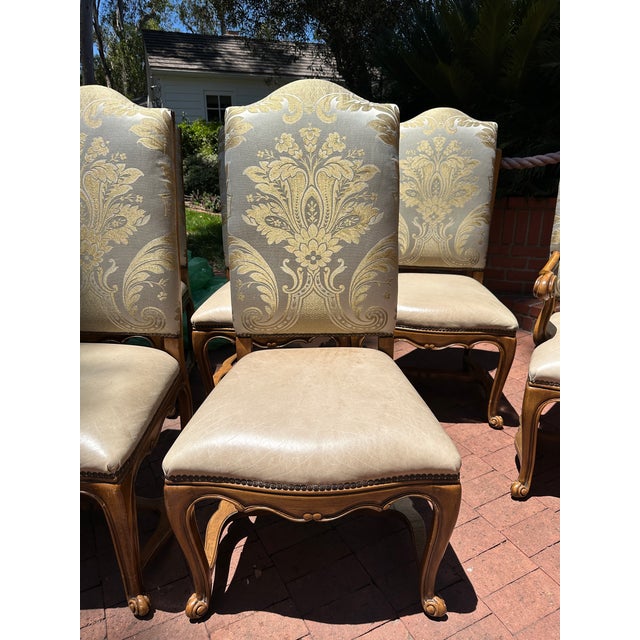 William Switzer French Louis XV Dining Chairs - Set of Twelve (10 Side Chairs + Host Armchairs) For Sale In Los Angeles - Image 6 of 13