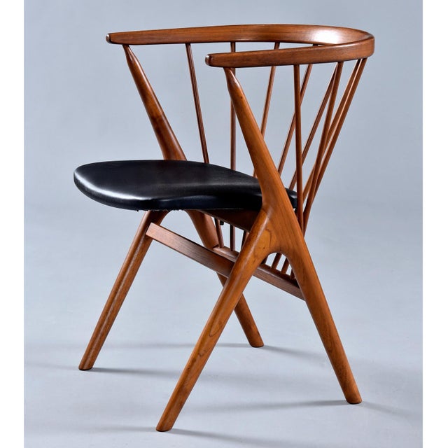 This listing is for 10 chairs. The dining table pictured in NOT included. In 1953 Helge Sibast designed the chair Sibast...