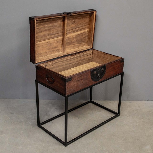 Japanese Unusual Antique Japanese Paulownia Wood Storage Trunk For Sale - Image 3 of 9