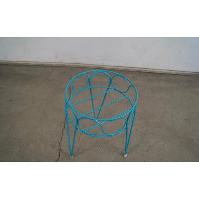 Metal 1960’s Mid-Century Modern Hairpin Plant Stand For Sale - Image 7 of 9