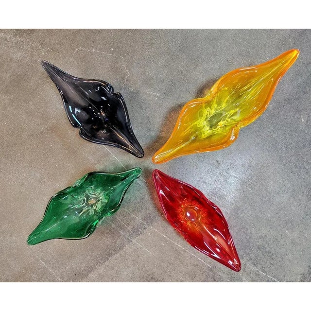 Decorative Glass Fruit Bowls attributed to Josef Hospodka, Former Czechoslovakia, 1970s, Set of 4 For Sale - Image 4 of 10