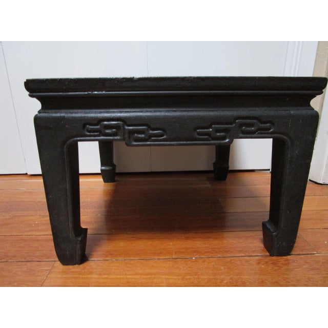 1940s Mid-20th Century Black Wood Foot Rest or Low Side Table with Turned Ming Feet For Sale - Image 5 of 5