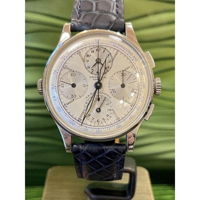 Vintage Universal Aero-Compax Watch, 1950s For Sale - Image 13 of 18