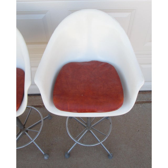 2 Hamilton Cosco Fiberglass Swivel Bar Stools For Sale - Image 11 of 18