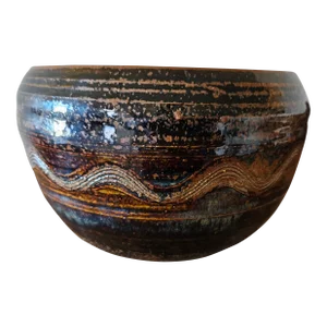 Late 20th Century Rustic Studio Pottery Bowl