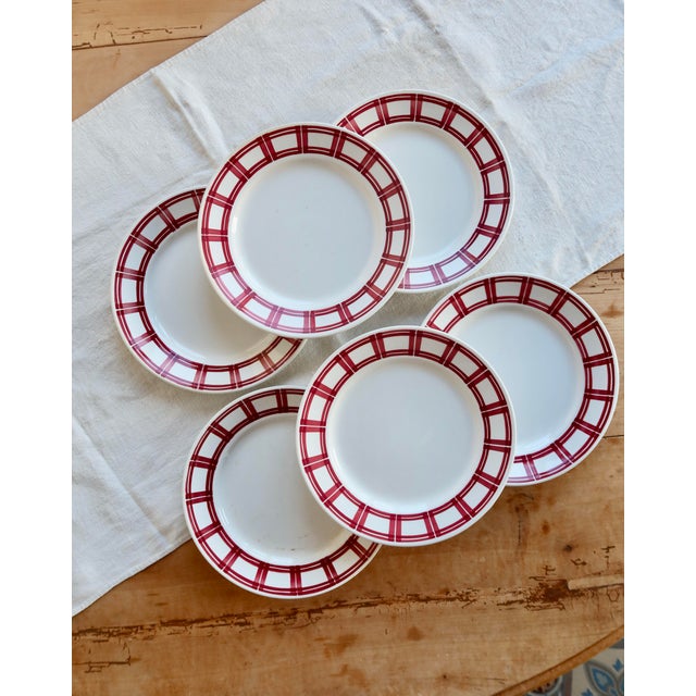 Earthenware Dinner Plates with Red Geometric Decor from Badonviller, 1970s, Set of 6 For Sale - Image 9 of 9