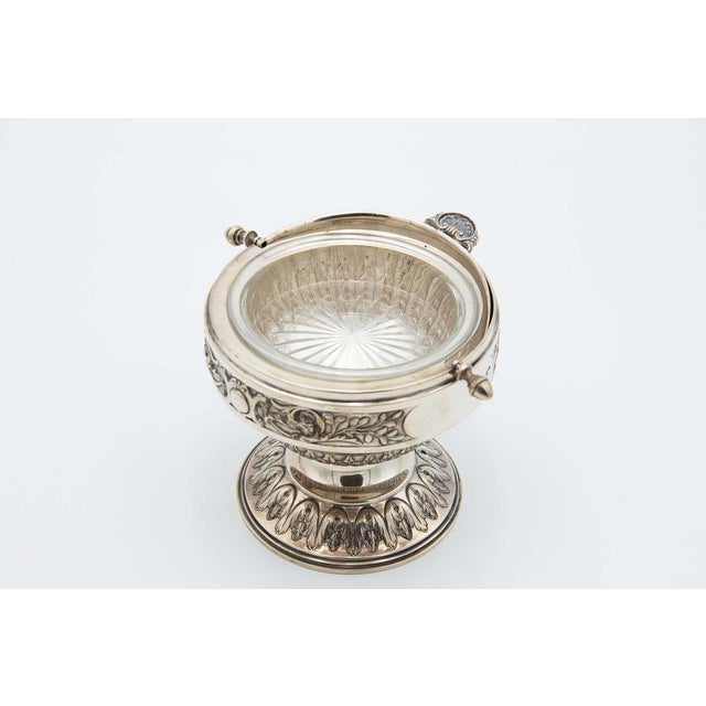 Semi-Spherical Silver Butter Dish, in Good conditions.