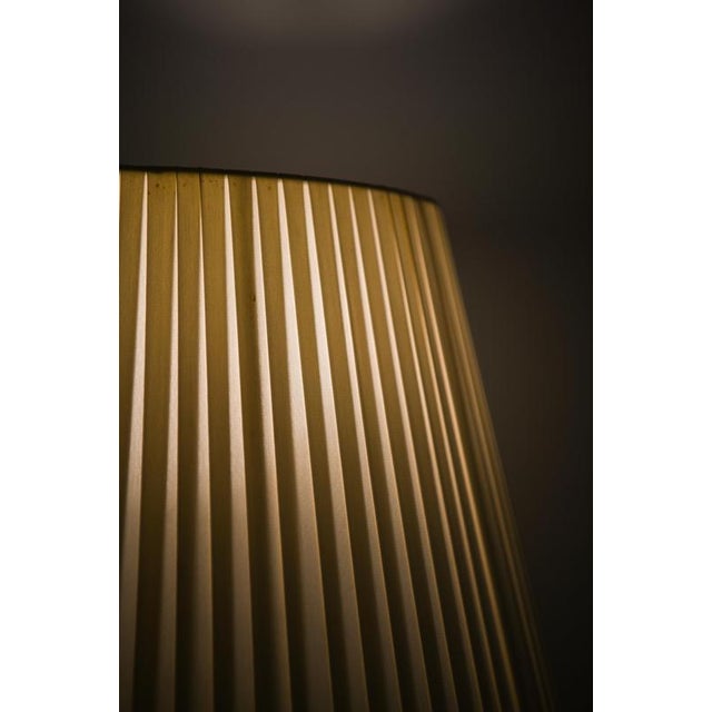 Cream Floor Lamp in Brass and Glass from Bergboms, 1950s For Sale - Image 8 of 9