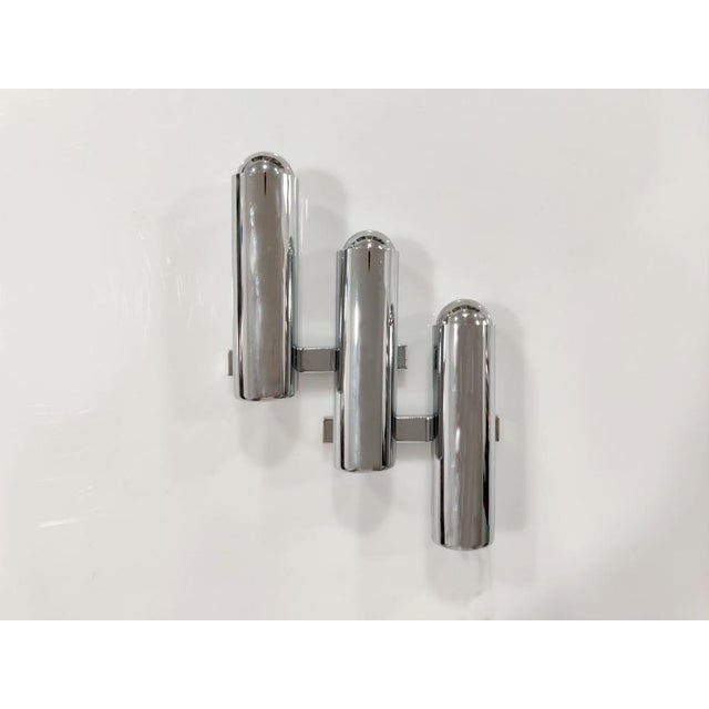 Grand chrome wall sconce Gaetano Sciolari, included with the original chrome strips for light bulbs, to get something...