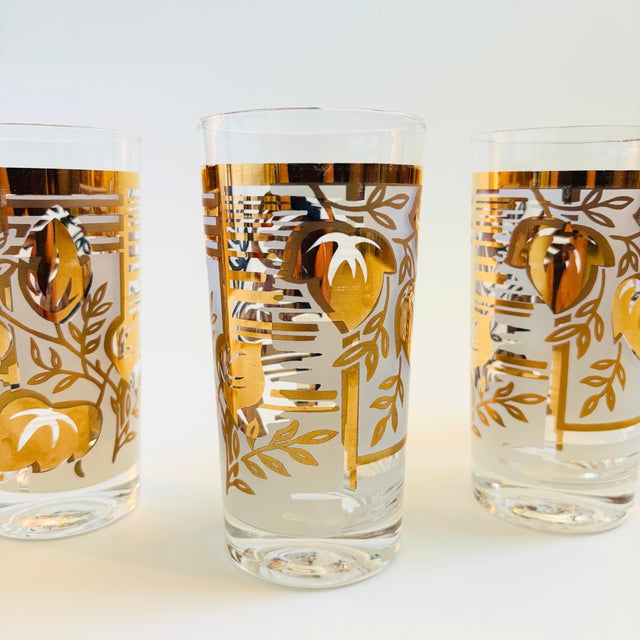 Mid Century Gold Leaf Tumblers - Set of 4 For Sale - Image 4 of 7