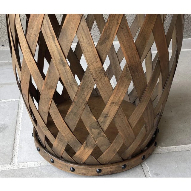 Henredon Circa 76 Collection Solid Oak Slat Barrel Drum Drinks Table