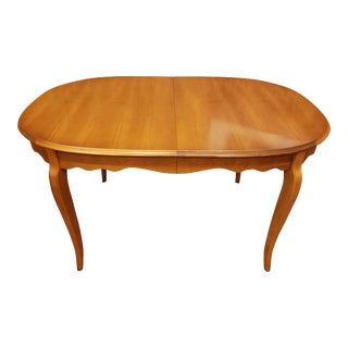 Late 20th Century French Provincial Dining Room Table With 1 Leaf For Sale