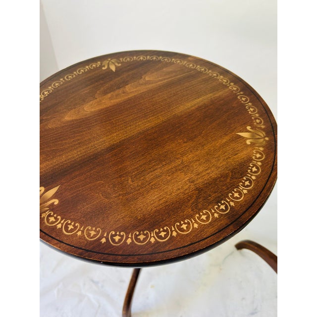 Hitchcock 1970s Vintage L. Hitchcock Stencil Round Side Tables Pair For Sale - Image 4 of 7