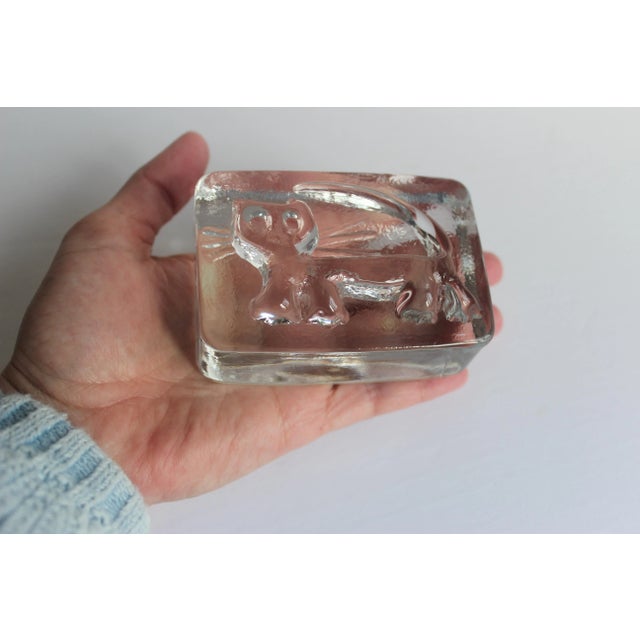 Mid Century Modernist Glass Cat Paperweight Modernist Art Glass Cube, Scandinavian Style For Sale - Image 10 of 10