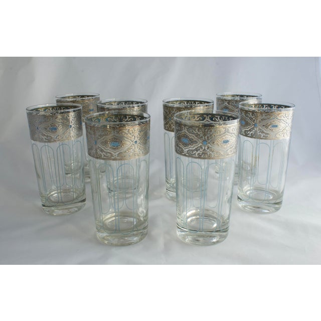 Set of 8 elegant Culver Glass Mid Century vintage highball glasses. These eye catching highball glasses are adorned with...