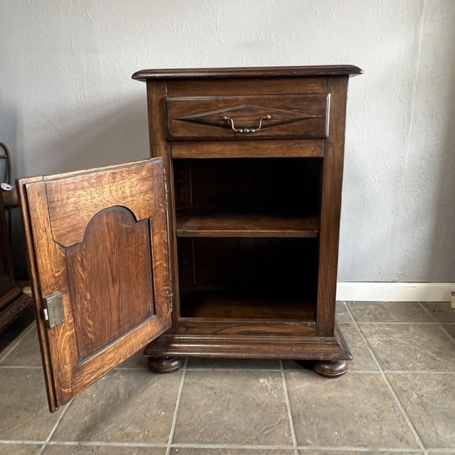 1980s Vintage French Oak Cabinet With Drawer For Sale - Image 5 of 8