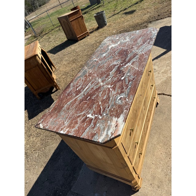 Tan 19th Century Louis Philippe Burl Walnut Bleached Marble Top Chest of Drawer / Commodes For Sale - Image 8 of 12