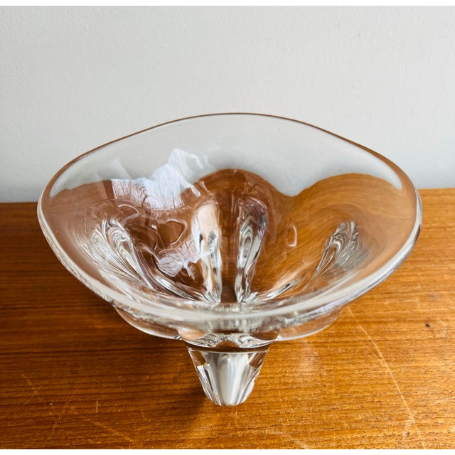 Sumptuous thick Scandinavian art glass designed by Magnor Glassverk of Norway. Sculptural, organic circa 1970s. In...