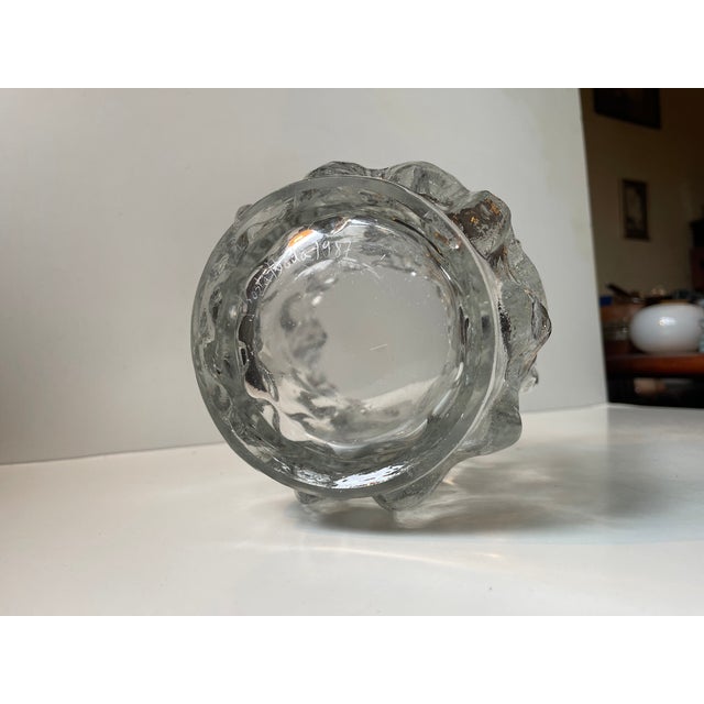 Swedish Modernist Freeform Ice Glass Vase by Göran Wärff for Kosta Boda, 1980s For Sale - Image 10 of 11