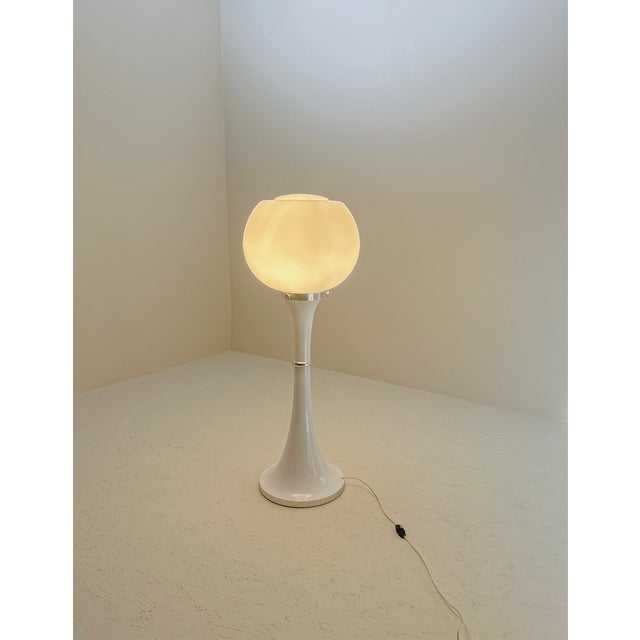 1970s Space Age Standing Lamp, Italy, 1970s For Sale - Image 5 of 7