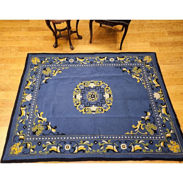 American Vintage American Hand Hooked Rug, Wool & Cotton, Floral Pattern, Folk Art, 4x7 For Sale - Image 3 of 11