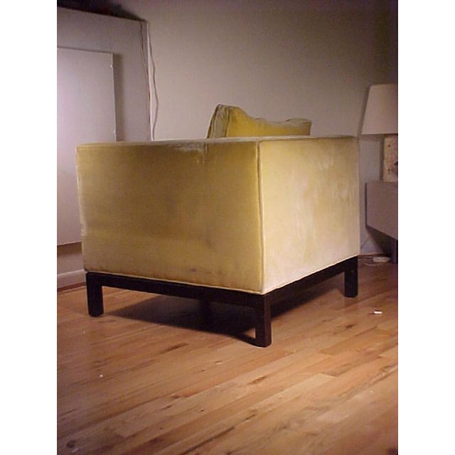 Pair of Yellow Cube Club Chairs By Edward Wormley for Dunbar For Sale In Chicago - Image 6 of 10