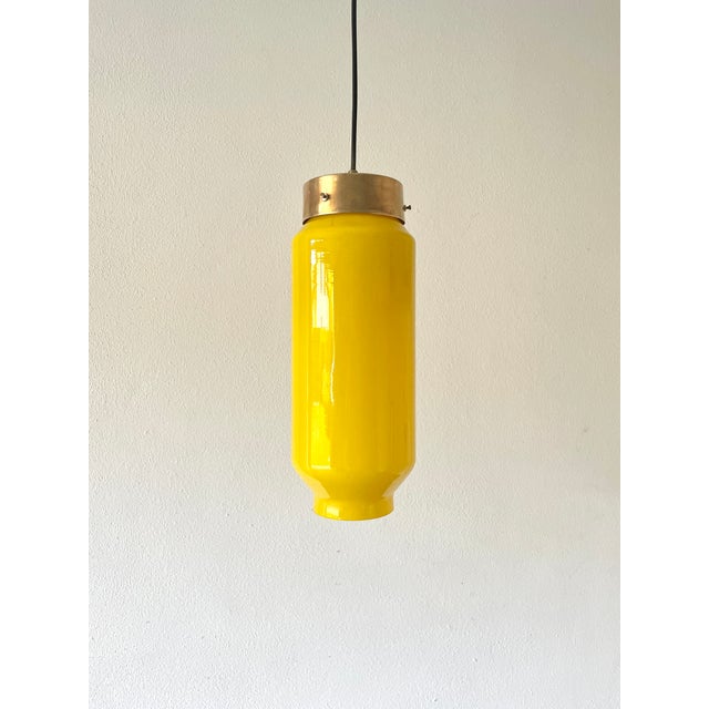 Mid-Century Modern Yellow Pendant Light attributed to Vetreria Vistosi Murano, 1960s For Sale - Image 15 of 15