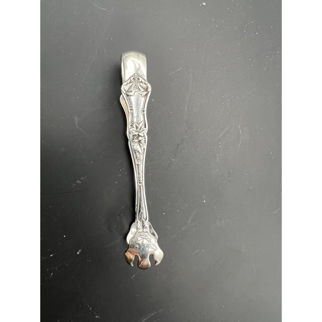 Art Deco Antique Large Sterling Silver Sugar Tongs, International Silver Edgewood Pattern For Sale - Image 3 of 6