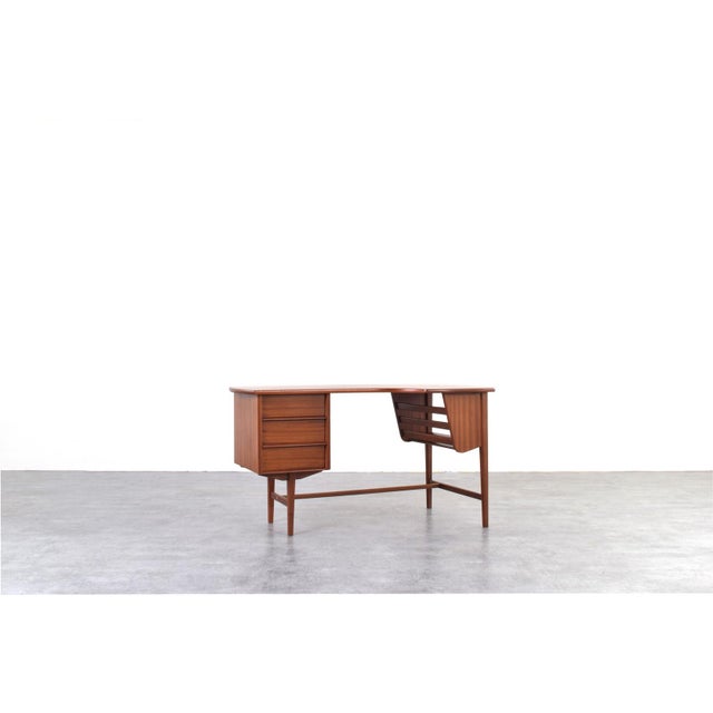 Mid-Century Modern Kidney-Shaped Teak Desk, Denmark, 1960s For Sale - Image 17 of 17