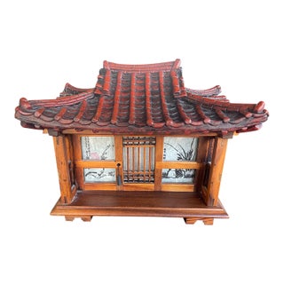 Vintage Japan Korea Handmade Wood Hanok Geisha House Table Lamp For Sale