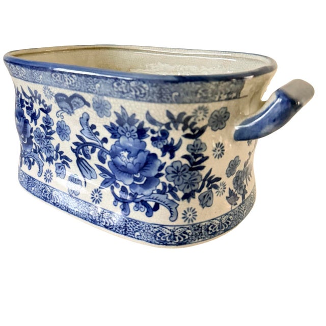 2000 - 2009 Chinese Blue & White Chinoiserie Rectangular Footbath Jardinière Cachepot For Sale - Image 5 of 8