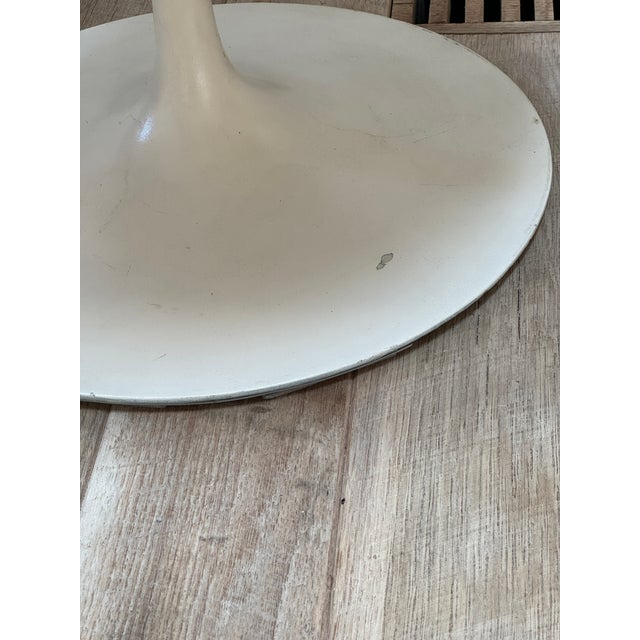 Textile 1960s Vintage Marble Top Low Saarinen Side Tables, a Pair For Sale - Image 7 of 12