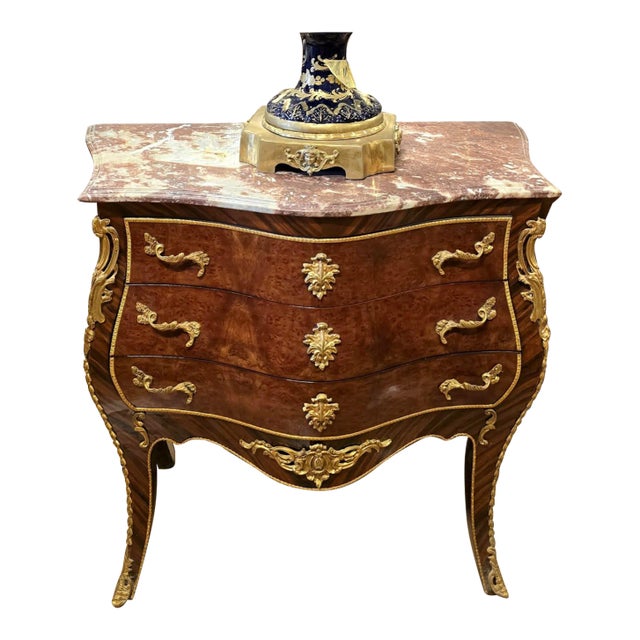 French Louis XV Bombe Commode With Marble Top, Burl Veneers & Gilt Bronze Ormolu Mounts For Sale