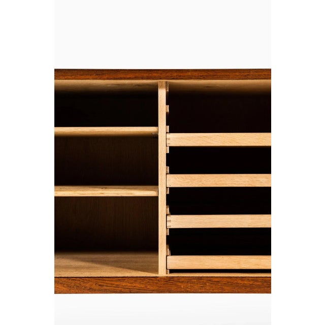 1950s RY-25 Sideboard by Hans Wegner, 1959 For Sale - Image 5 of 14