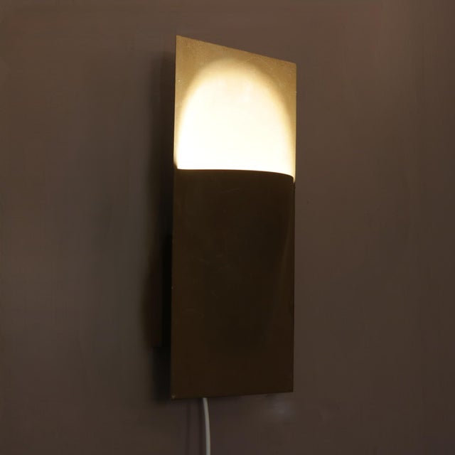 Vintage Balance Wall Lamp in Golden Coloured Metal from Raak Amsterdam, 1970s For Sale - Image 4 of 10