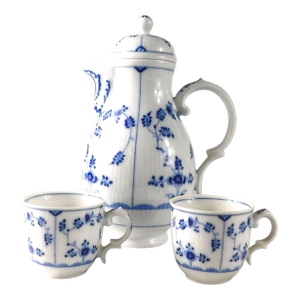 1950s Heinrich Villeroy and Boch Coffee Pot and Two Cups in Amalienburg