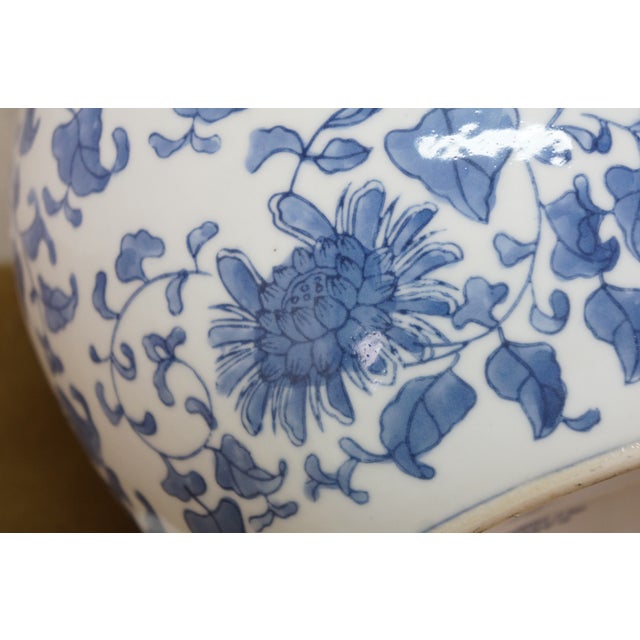 Pair of Chinese Blue White Porcelain Chrysanthemum Ginger Jars Mantle Urns 9" For Sale - Image 11 of 13