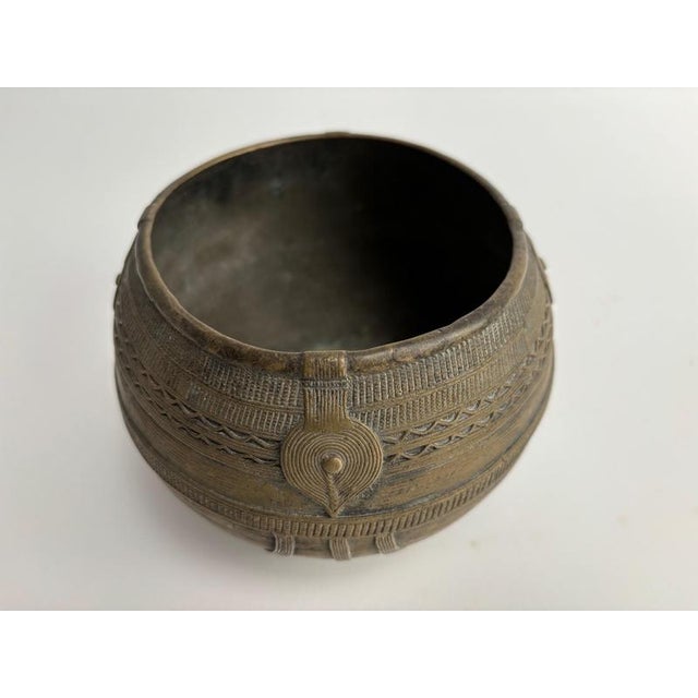 African Metal Vase with Fine Hand-Made Decorations, Set of 2 For Sale - Image 4 of 8