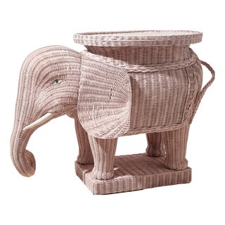 Vintage Rattan Elephant Side Table attributed to Vivai del Sud, Italy, 1960-1970 For Sale